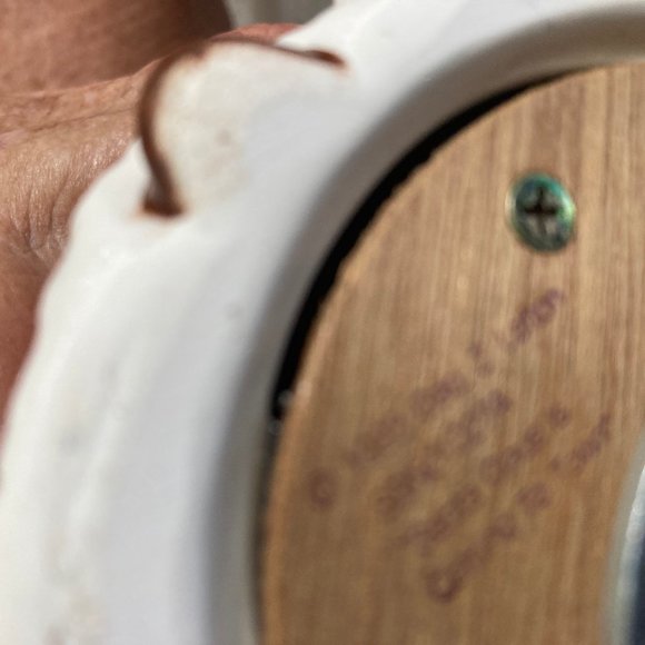 LEFTON MUSICAL SANTA VINTAGE PORCELAIN ROTATING SANTA FLAW - Picture 7 of 10